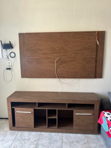 Rack com painel para TV
