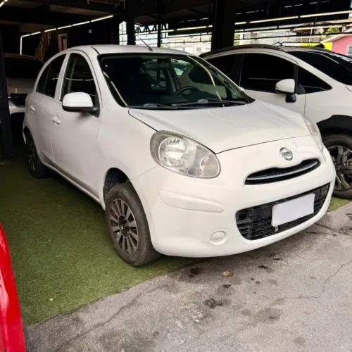 Nissan March S 1.0 16V Flex Fuel 5P 2013