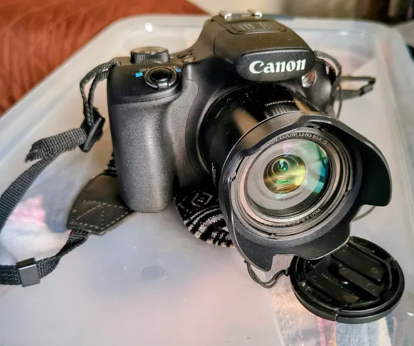 Oportunidade. Canon Power Shot sx60hs como nova.
