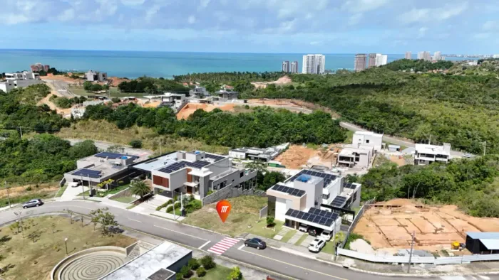 Terreno com 688m² à venda no Condomínio Green Park em Guaxuma