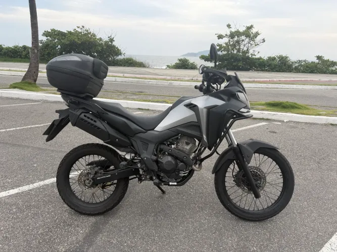 MOTO HONDA SAHARA
