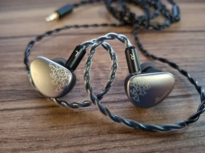 Fone Kiwi Ears Cadenza 2 Intra-auricular