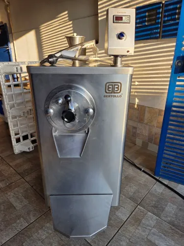 Produtora de sorvete Bertollo 