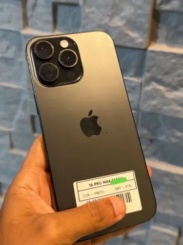 Iphone 16 pro max 256gb com garantia Kaiser iPhones 