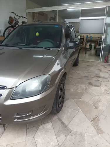 Chevrolet Celta Advantage 1.0 8V Flexpower 5P 2014