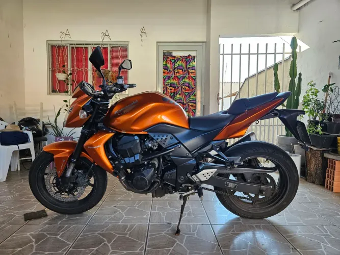 Troco Kawasaki Z750