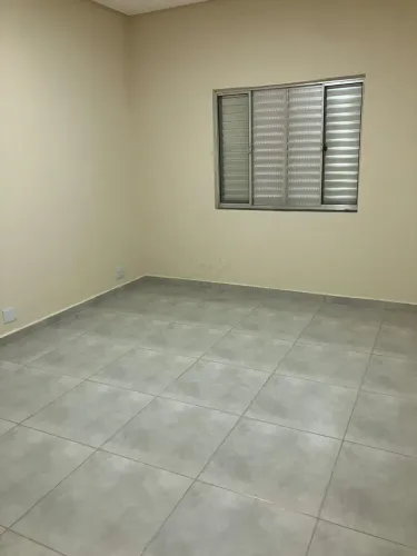 Casa para locação com 04 dormitórios, 400 m² no bairro Vila Assunção Santo André SP