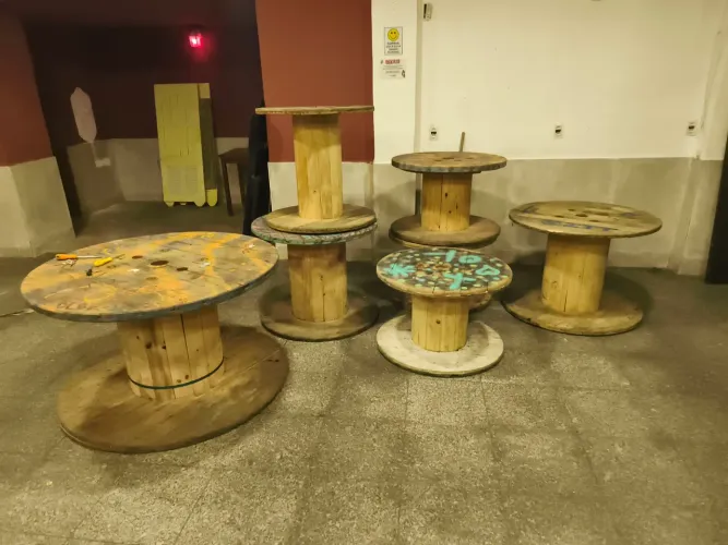 Bobinas de madeira rústica 