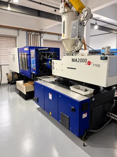 MUITO NOVA - Injetora Haitian MA2000/770G 200T Servo Motor - Ano 2022