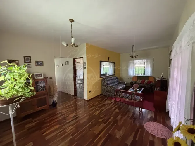 Casa Térrea à Venda no Jardim Matilde  Conforto, Espaço e Versatilidade!