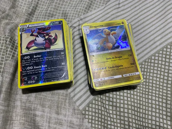 118 cartas lá Pokémon!!