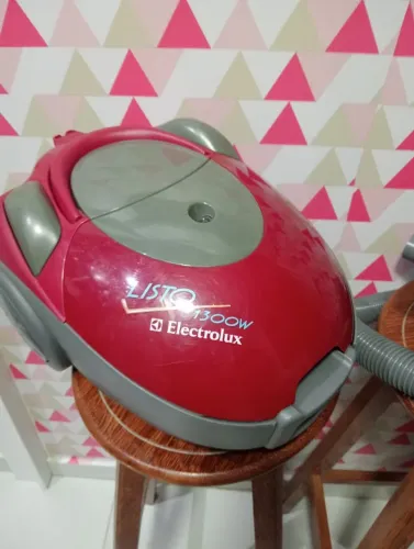 ASPIRADOR DE PÓ ELETROLUX 1300W