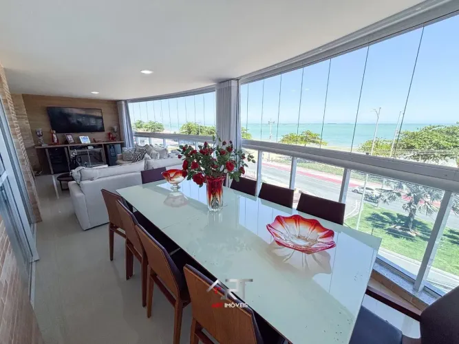 Imóvel para venda possui 250 metros quadrados com 4 quartos em Praia de Itaparica - Vila V