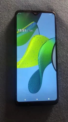 Vendo celular moto e13