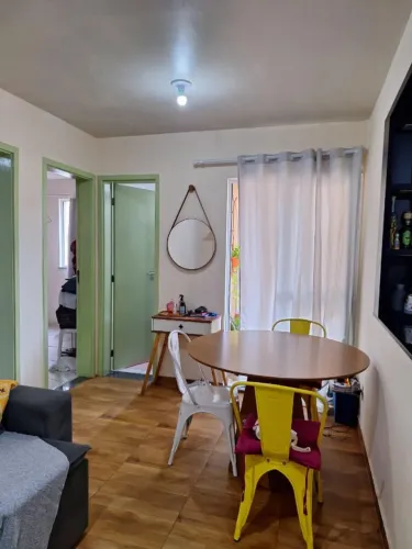 Alugo Ap semimobiliado com varanda no turu - LK