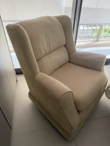 Poltrona de balanço muito confortável 