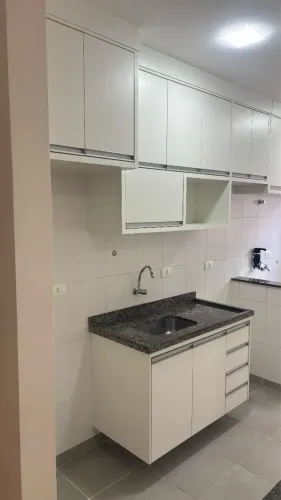 Vende se Apartamento Condomínio Araçá 