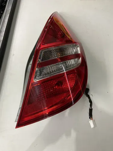 Lanterna Traseira Direita Hyundai I30 2.0 2010 2011 Direito/passageiro Vermelho