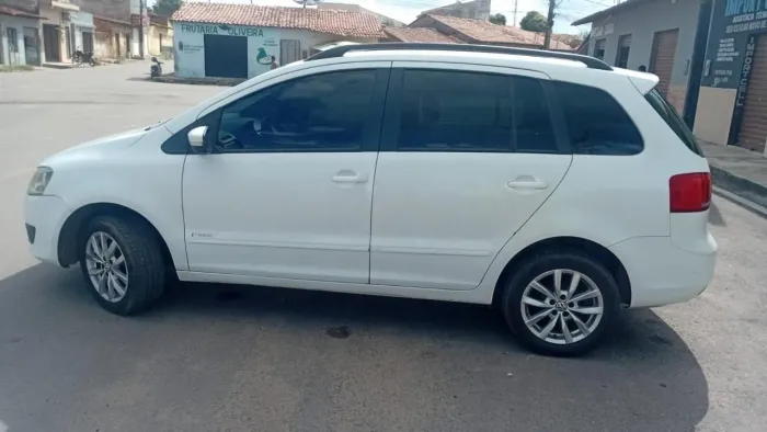 Volkswagen Spacefox 1.6/ 1.6 Trend Total Flex 8V 5P 2014