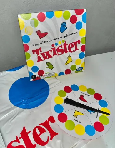 Jogo Twister Original Hasbro
