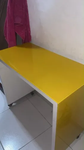 Escrivaninha 150 reais 