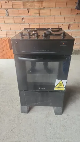 Fogão Atlas Mônaco Top Glass 4 Bocas Preto com Mesa de Vidro - R$ 300