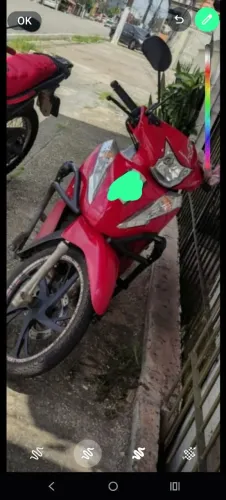 Vendo moto biz 2024 sem multas quitada selada