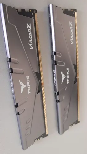 Memória DDR4 2x8gb 16gb 3200mhz T-Force Vulcan Z