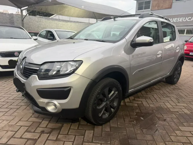 Renault Sandero Step. Easy R H-power 1.6 8V 2016