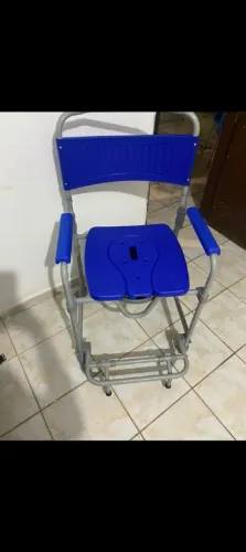 Cadeira de Banho Dellamed Tipo D60 - Higiênica - Quase Nova
