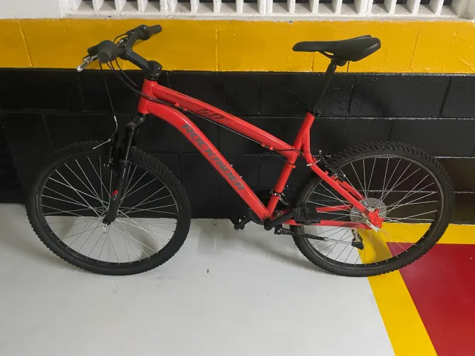 Bicicleta Rockrider, ST50, aro26.