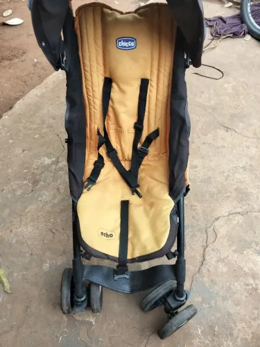 Carinho de bebê