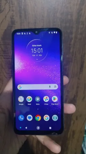 Celular Motorola one macro 