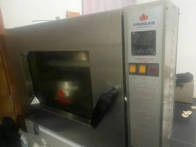 Forno de padaria semi novo pouquíssimo usado zap *