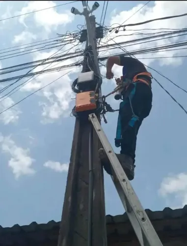 Instalação Câmeras e Alarme - Técnico Alcivan | Orçamento Grátis.