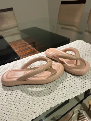 Chinelo Melissa rosa