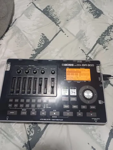 Gravador digital roland br 800