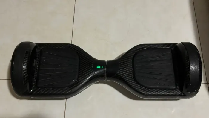 Skate elétrico (hoverboard) usado