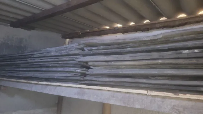 Piso de borracha 37 peças de 1m / 150 com 1 cent de espessura 55/m2 