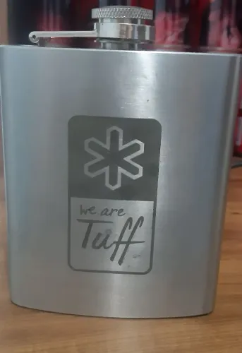 Cantil de Bolso Tuff em Aço Inox - Porta Bebidas 210ml