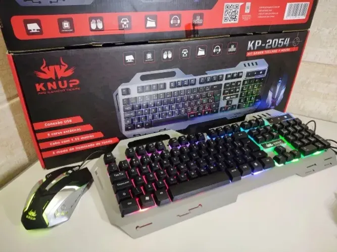 Kit Teclado e Mouse Gamer USB RGB Knup KP-2054 3 Cores 2400 dpi