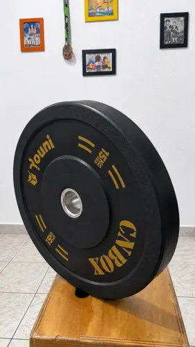 Anilha Bumper 15kg - Semi Novas.