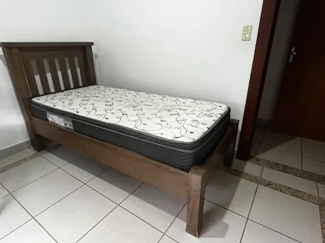 Cama de solteiro