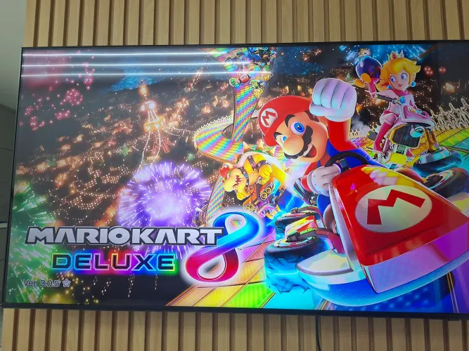 Nintendo Nintendo Switch V2 Desbloqueado Tela Listrada 32 Gb