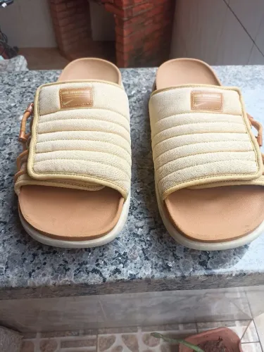 Chinelo Nike Asuna 2
