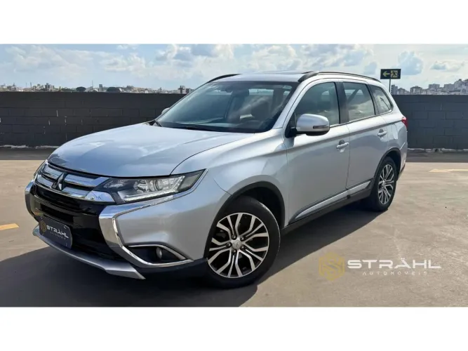 Mitsubishi Outlander 2015