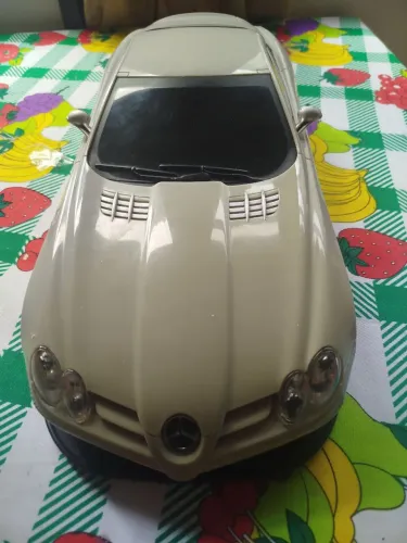Carrinho de de controle Maisto escala 1/10 já atualizando Pará auto modelo 