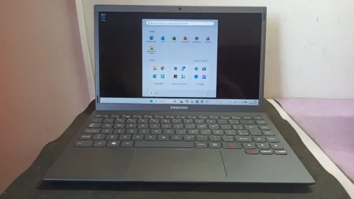 Notebook positivo Q4128C-S