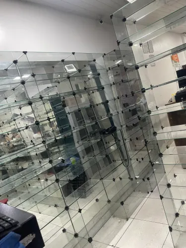 Prateleira de vidro