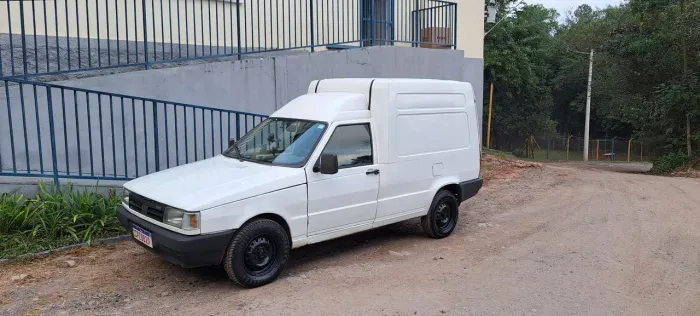 Fiat Fiorino Furgão 1.5 MPI / I.e. (álcool) 2000